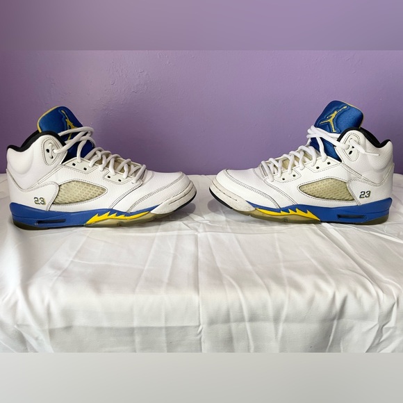 Jordan 5 laney size 8.5 women’s - Picture 2 of 7
